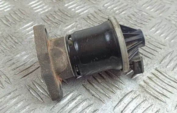 Honda CR-V EGR valve