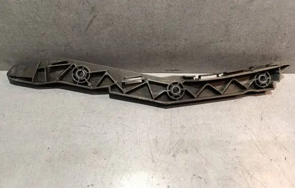Citroen C4 I Picasso Front bumper mounting bracket 9656671080