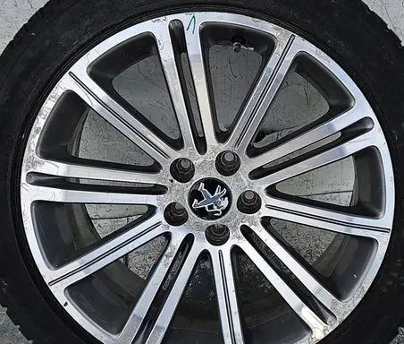 Peugeot RCZ R18 alloy rim 9673495377