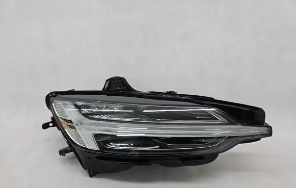 Volvo V60 Headlight/headlamp 32314161