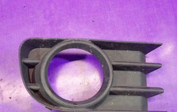 Renault Megane II Front bumper lower grill 8200115118