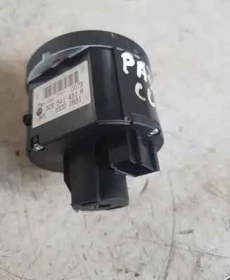 Volkswagen PASSAT CC Light switch 3c8941431