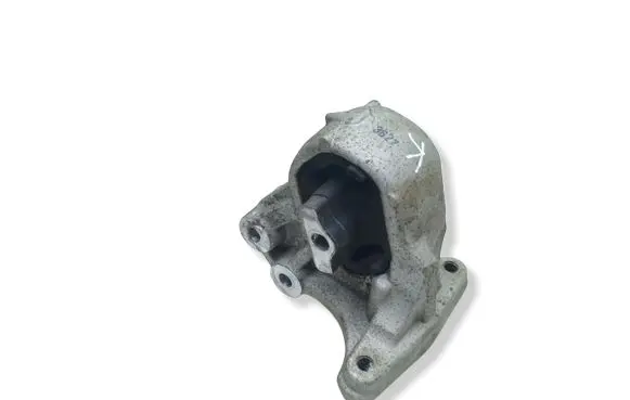 Ram 1500 Engine mount bracket
