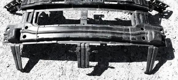 Chevrolet Captiva Radiator support slam panel