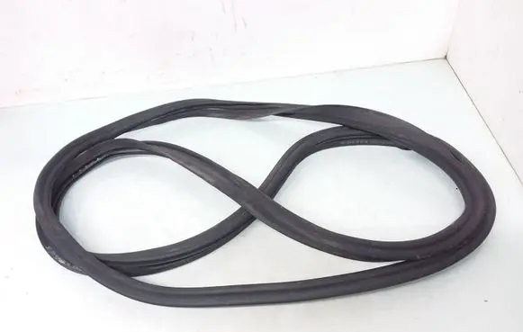 Audi A1 Trunk rubber seal (body) 8X3827705
