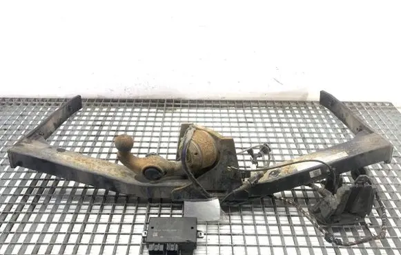 Volkswagen Tiguan Tow bar 5N0803880G