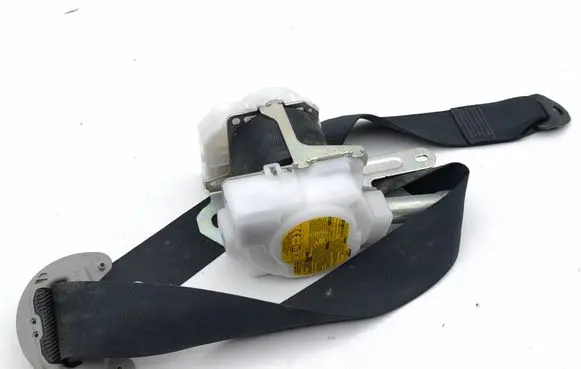 Lexus IS III XE30 Front seatbelt 7T8910P 0642082