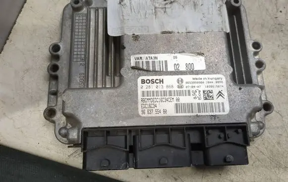 Citroen C3 Engine control unit/module 9653958980 9663755480 0281013868