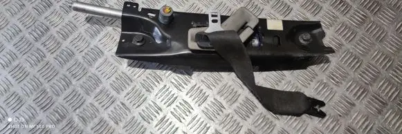 Volvo V70 Front seatbelt 6069365