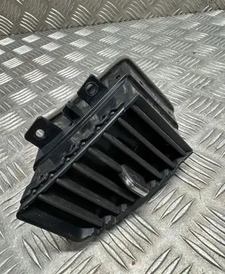 Opel Grandland X Dash center air vent grill YP00062877