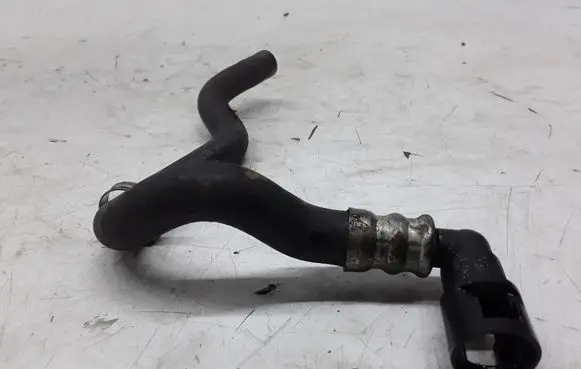 Opel Vectra C Fuel return line/hose 55556078