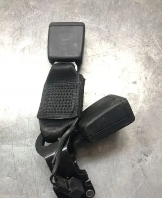 Audi A4 S4 B9 Middle seatbelt buckle (rear) 8W0857739D