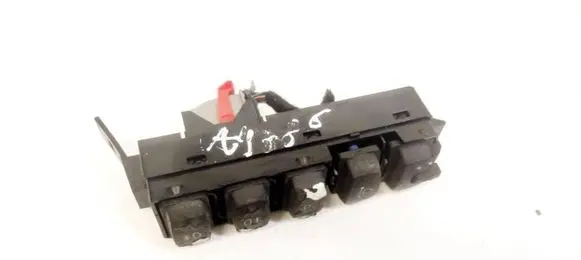 Fog light switch