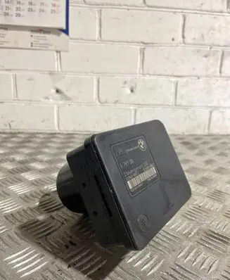 BMW 5 E60 E61 ABS Pump 6789301