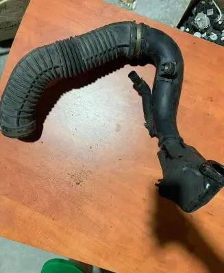 Renault Master III Air intake duct part 8200858600