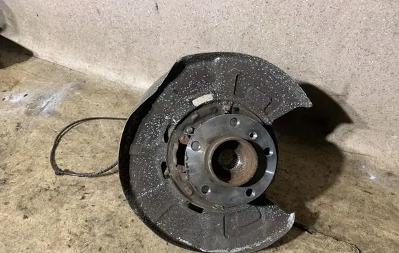 BMW X5 F15 Rear wheel hub