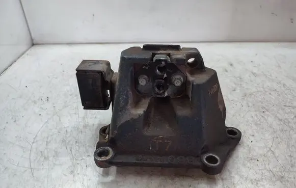 KIA Optima Gearbox mounting bracket 