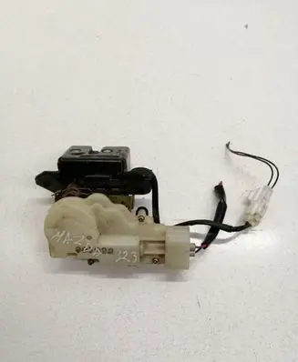 Mazda 323 F Tailgate/trunk/boot lock/catch/latch 980022