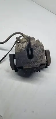 BMW 5 E60 E61 Front brake caliper 6024