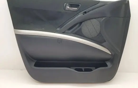 Toyota Corolla E120 E130 Front door card panel trim