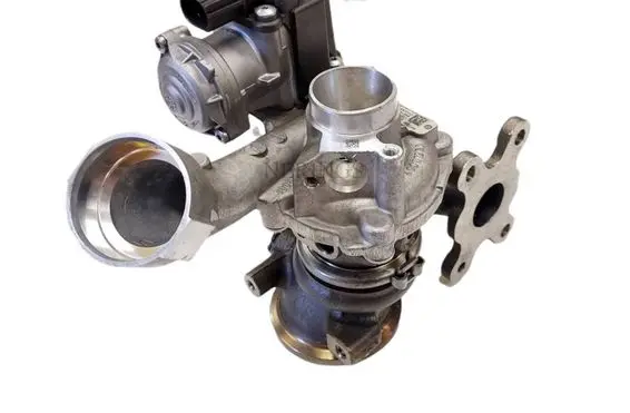 Volkswagen Golf VII Turbo 04E145721L 04E145722E 04E145713B