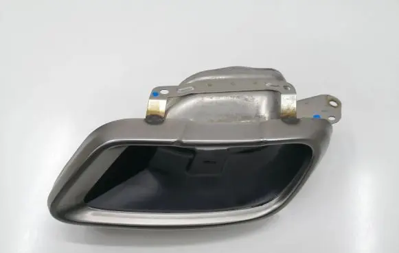 BMW X7 G07 Muffler ending 8074267
