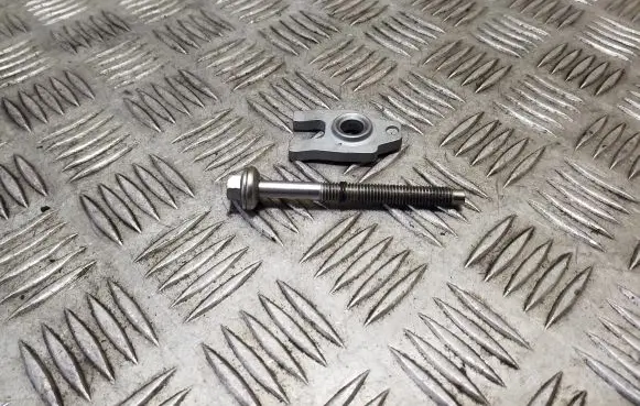 Fuel Injector clamp holder