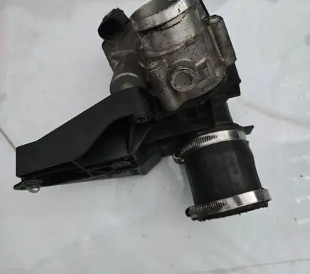 Ford C-MAX II Throttle body valve 50989002