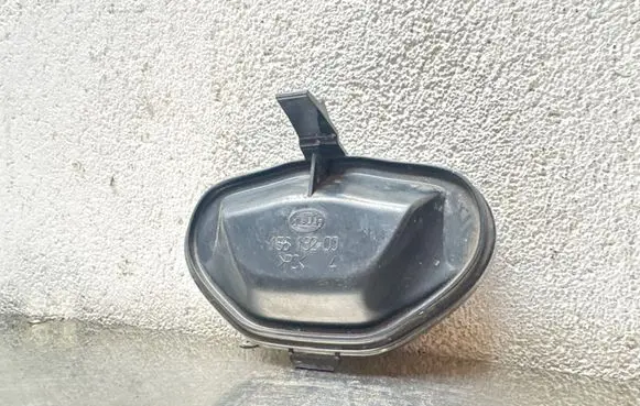 Opel Vectra C Headlight/headlamp dust cover 15619200