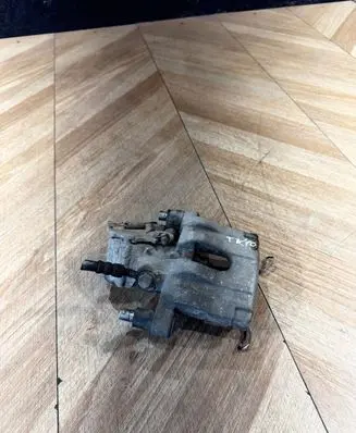 Opel Vectra C Rear brake caliper