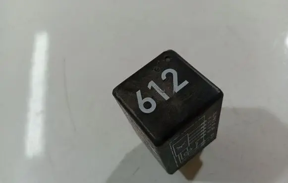 Audi A2 Other relay 8Z0906383