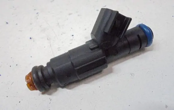 Mazda 6 Fuel injector 1S7G-GA