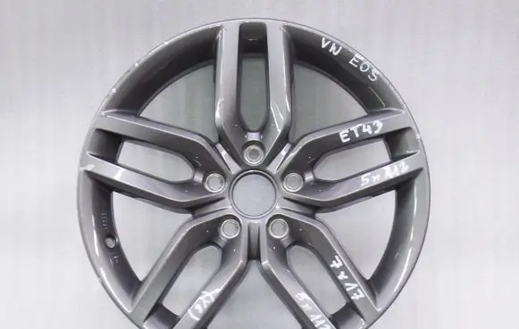 Volkswagen Eos R17 alloy rim 