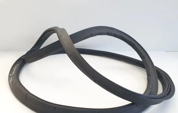 Volkswagen e-Golf Trunk rubber seal (body) 5G6827705D