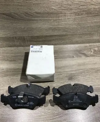 Opel Kadett E Brake pads (front) 93192637 1605454