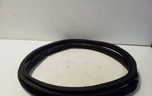 Audi A1 Rear door rubber seal (on body) 8X4833721B