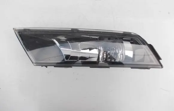 Skoda Superb B8 (3V) Front fog light 3V0941699