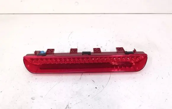 KIA Sportage Third/center stoplight 927003W