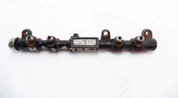 Ford Focus ST Fuel injector supply line/pipe 