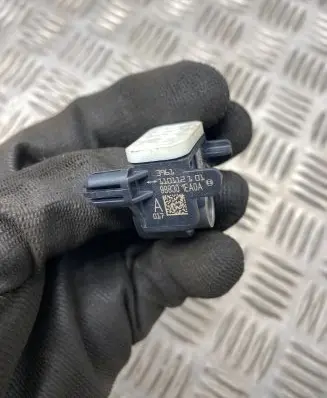 Nissan Juke I F15 Airbag deployment crash/impact sensor 988301EA0A
