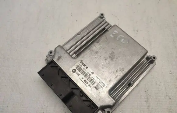 BMW 5 E60 E61 Engine control unit/module 7809941 13617811151 13618506951