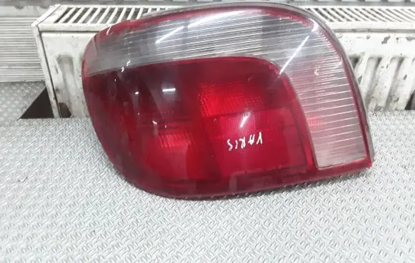 Toyota Yaris Rear/tail lights