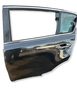 KIA Sportage Rear door 