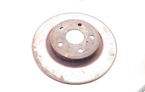 Toyota Avensis T270 Rear brake disc