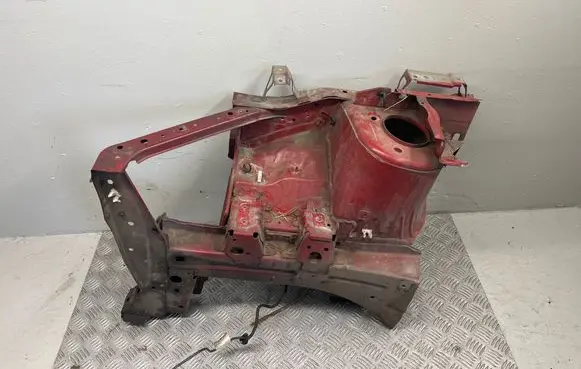 Nissan Juke I F15 Front side member