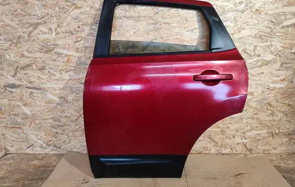 Nissan Qashqai Rear door 