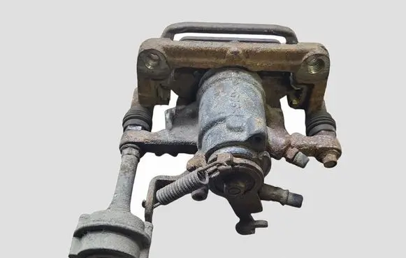 Opel Astra J Rear brake caliper