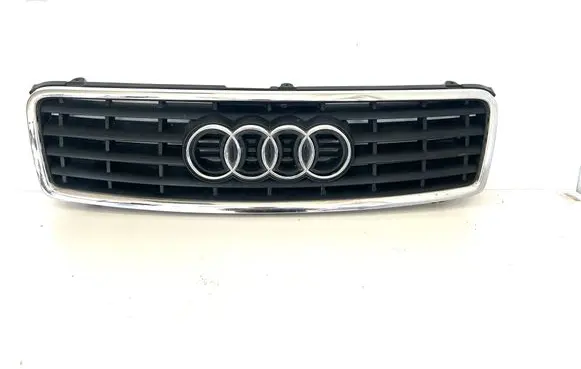 Audi A4 S4 B6 8E 8H Front bumper upper radiator grill 8H0853653