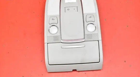 Audi A6 Allroad C6 Boot/trunk interior light 4F0947135BQ