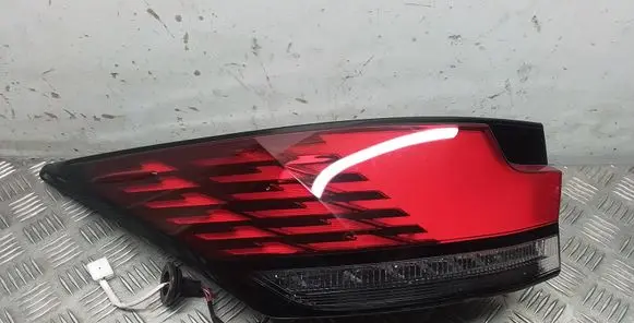 Lexus RX V Rear/tail lights 